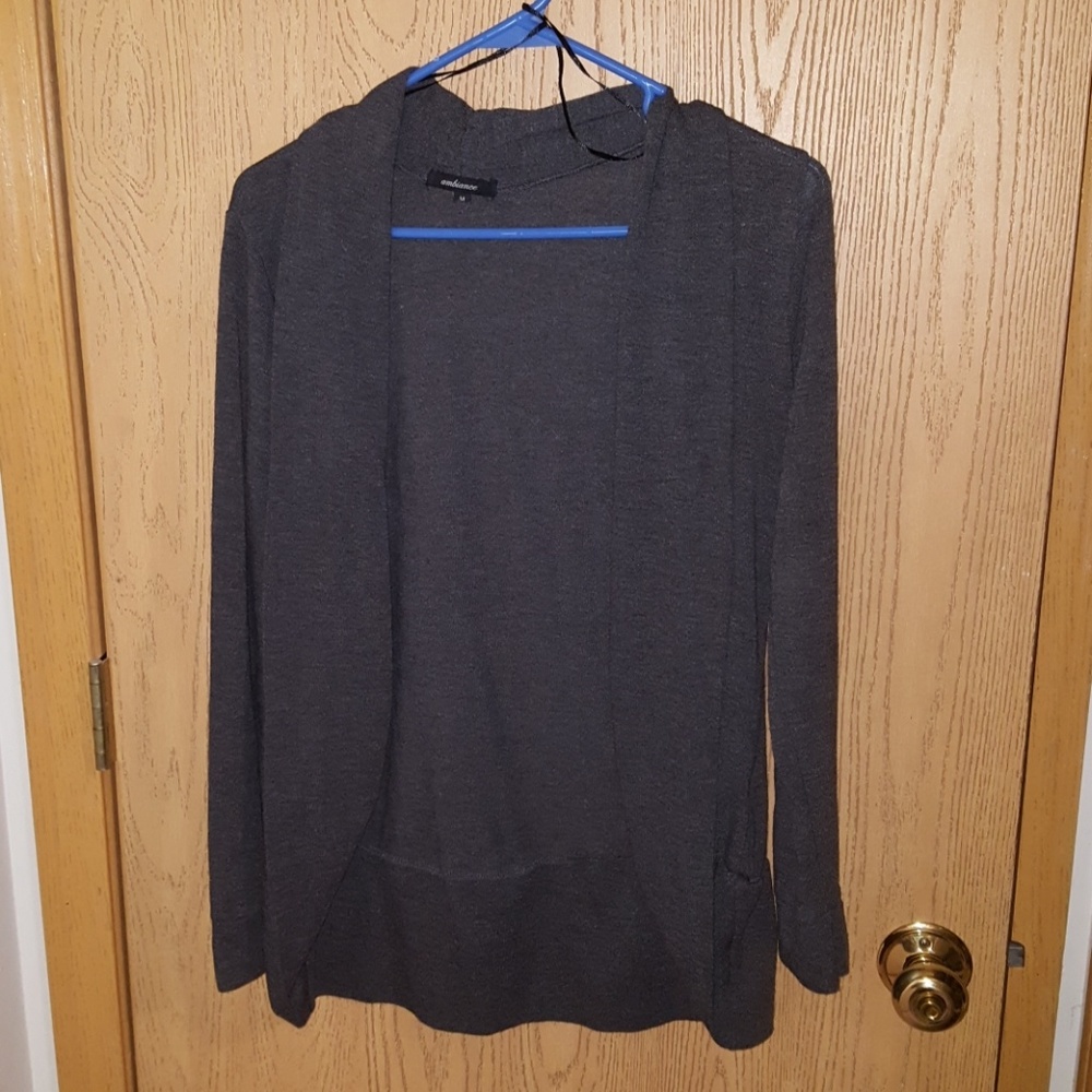 Gray Long-sleeved Cardigan